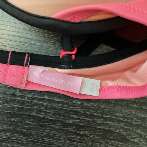 Victoria’s Secret Swim 36D Bring Pink Swim Top Y2K 2000’s Bathing Suit - Picture 10 of 10